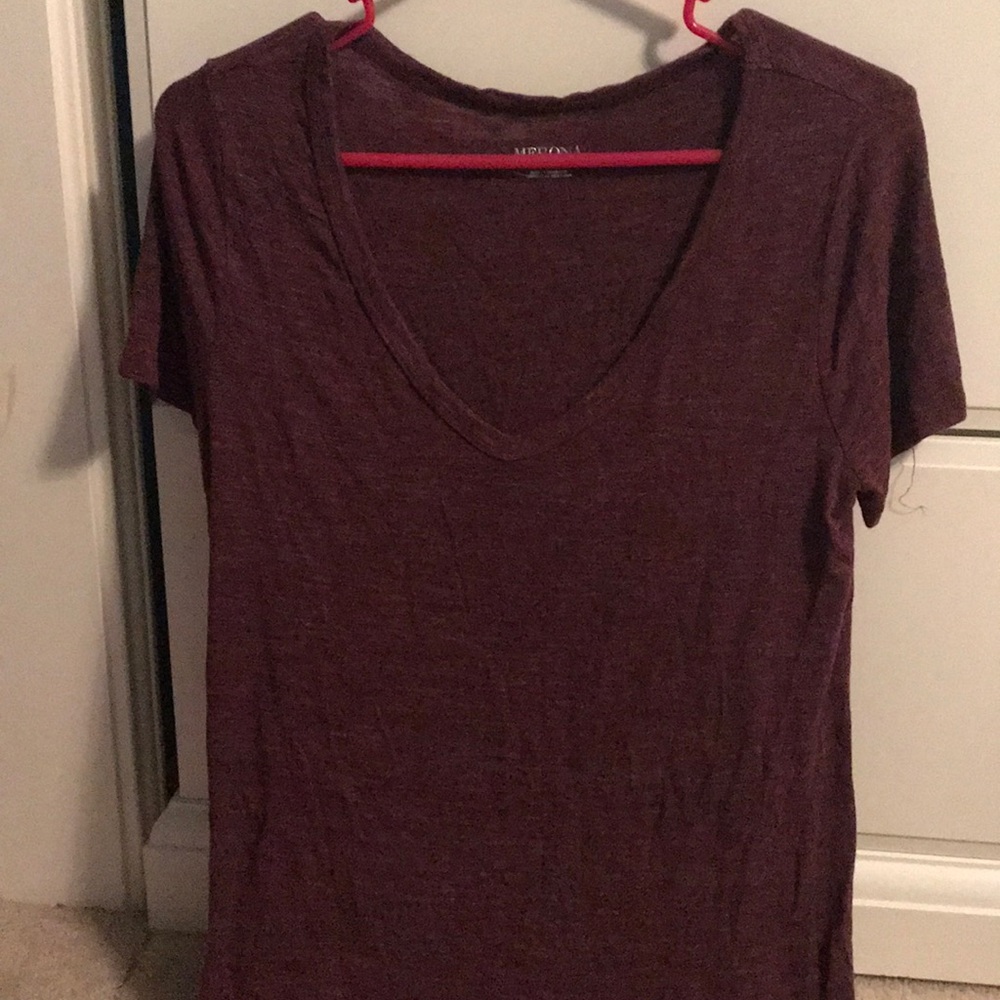 burgundy tee